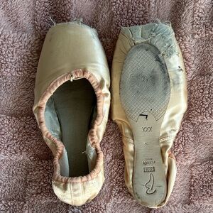 Smelly Used Dirty Ballerina Pointe Shoes